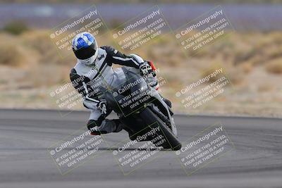 media/Dec-17-2022-SoCal Trackdays (Sat) [[224abd9271]]/Turn 16 (210pm)/